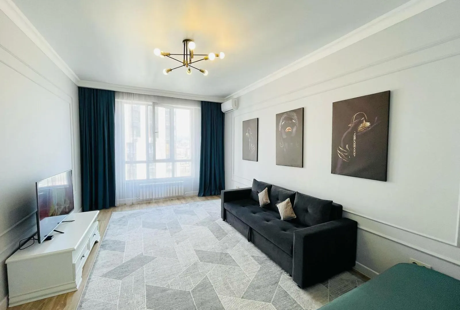 Современная Квартира С Идеальной Локацией, Рядом Метро И Горы Alma-Ata Appartement