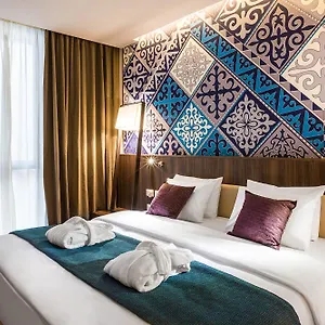 4* Hotel Mercure Center